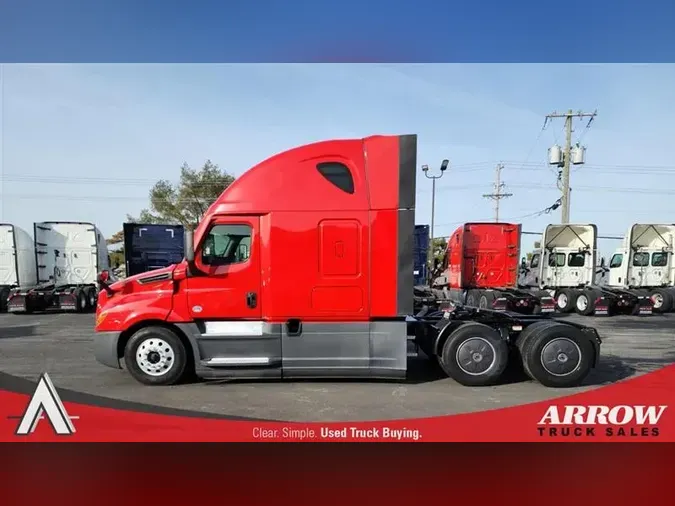 2021 FREIGHTLINER CA126