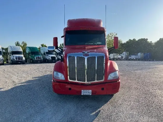 2016 Peterbilt 579