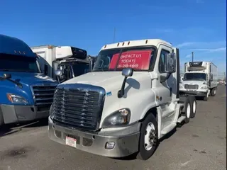2018 FREIGHTLINER/MERCEDES CASCADIA 125