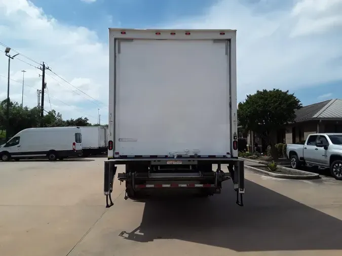 2019 FREIGHTLINER/MERCEDES M2 106