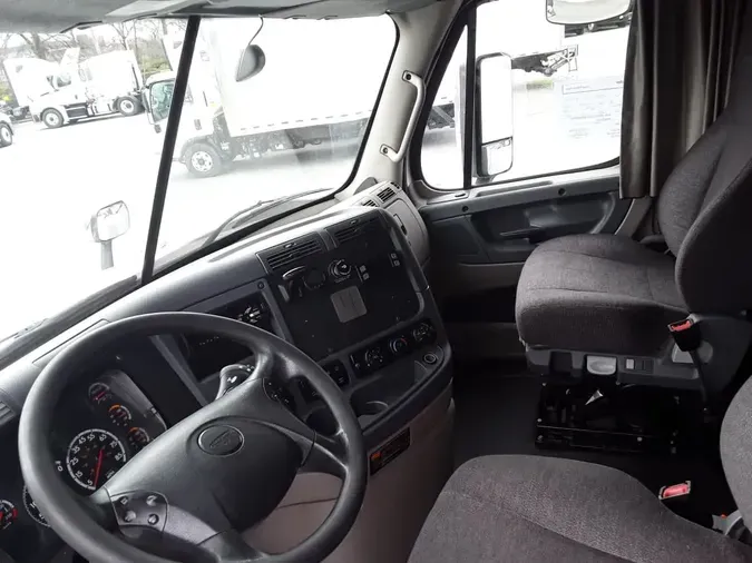 2020 FREIGHTLINER/MERCEDES CASCADIA 125