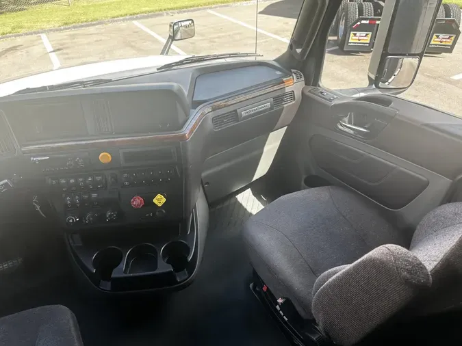 2019 International LT625