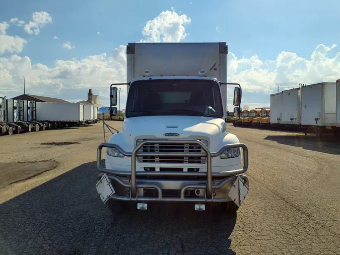 2016 FREIGHTLINER/MERCEDES M2 106