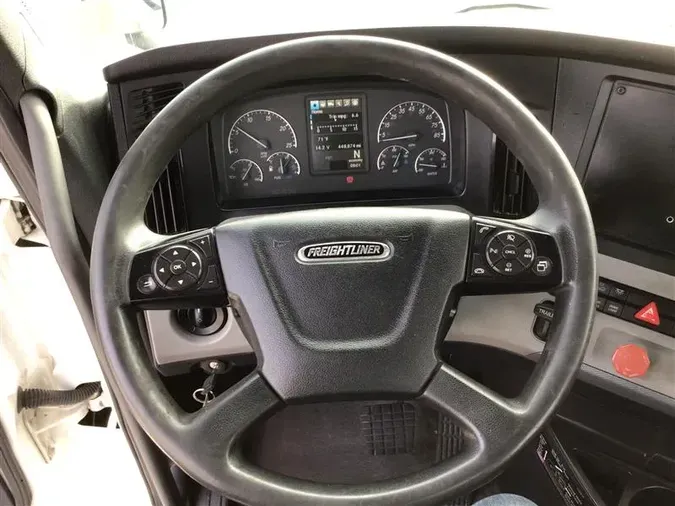 2018 FREIGHTLINER CA116