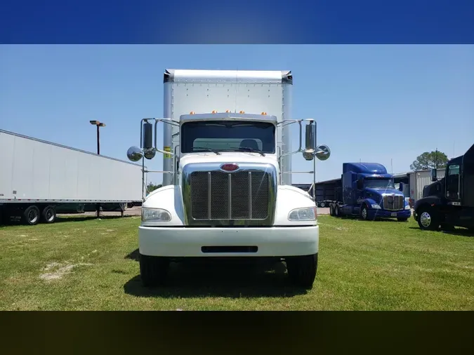 2020 Peterbilt 337