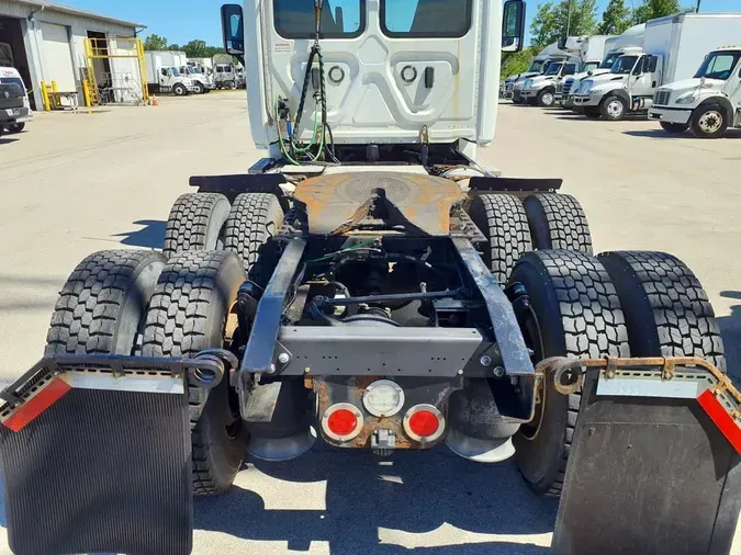2019 FREIGHTLINER/MERCEDES CASCADIA 1256801283c7378056934ac4657e8b28650