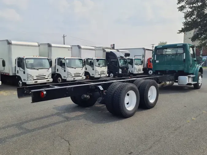 2019 FREIGHTLINER M2 106