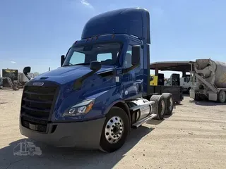 2022 FREIGHTLINER CASCADIA 116
