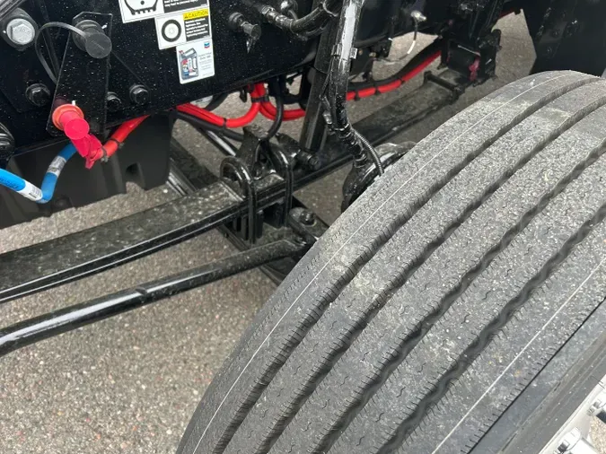 2026 Kenworth T880 Short Hood