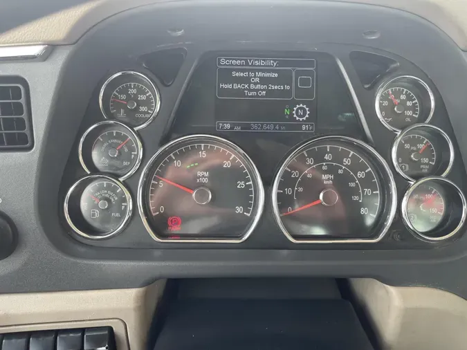 2022 Peterbilt 567