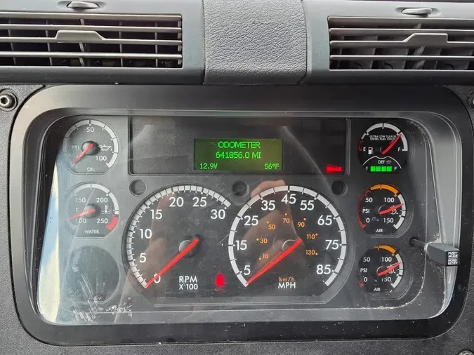 2019 FREIGHTLINER/MERCEDES CASCADIA 125680fbb87a16941d01356f09576772992