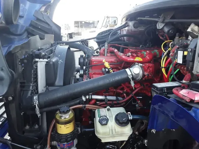 2019 FREIGHTLINER/MERCEDES M2 106