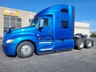 2022 International LT625