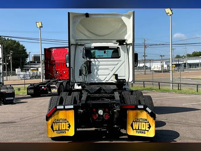 2020 INT LT625 6x4