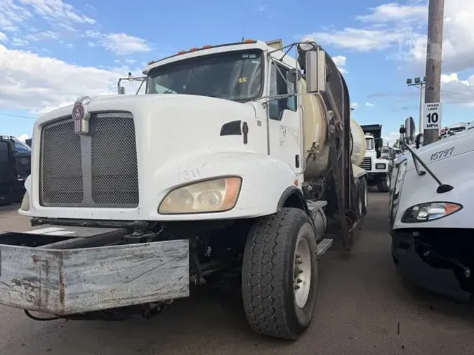 2011 KENWORTH T4406823f96e019fc5208f7fc64f41f4a65e