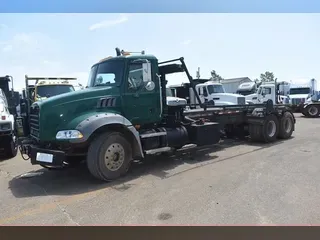 2007 MACK GRANITE CT713