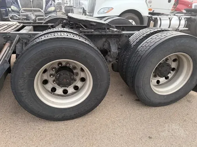 2012 VOLVO VNL64T670682ce98b6b30e62dea97e28cca6f3085