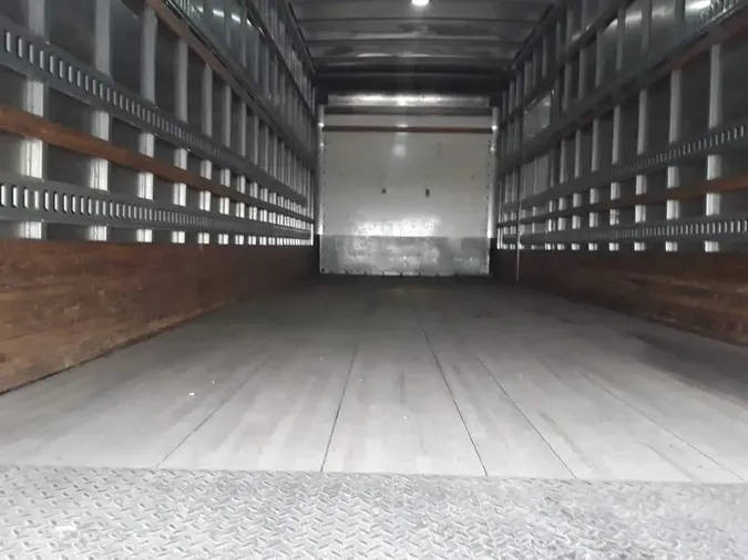 2022 FREIGHTLINER/MERCEDES M2 106682e8d21feb3b7ba4725bad7f03ec7fa