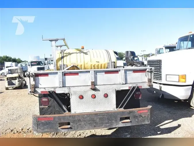 2005 FORD F750
