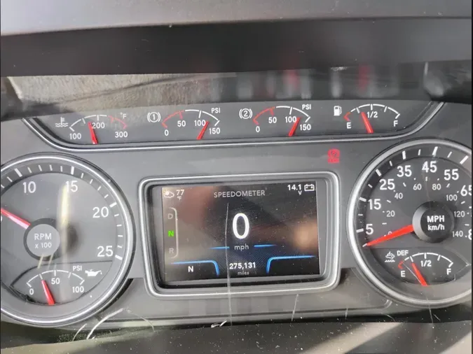 2022 International LT625