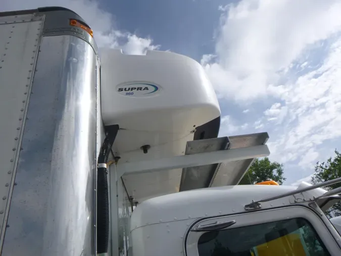 2020 Peterbilt 337