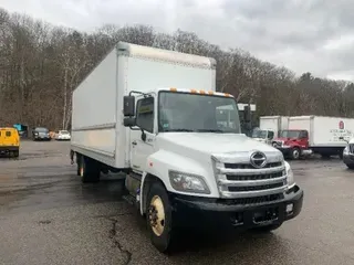 2017 HINO TRUCK 268