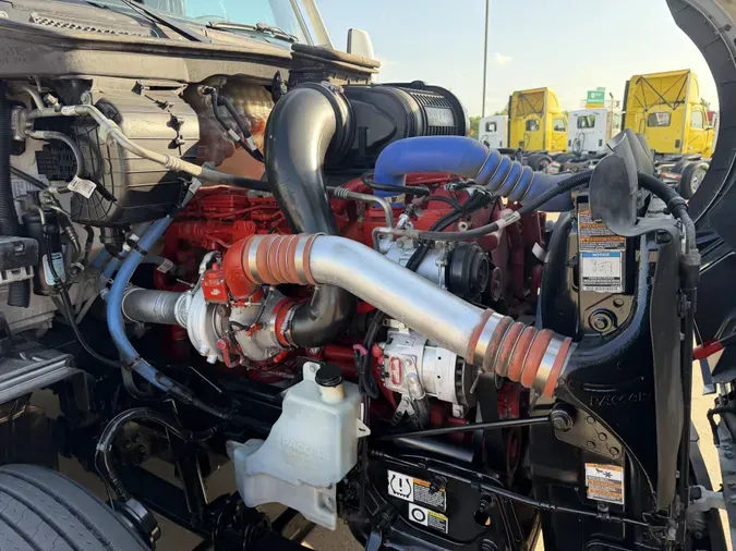 2022 Peterbilt 57968353ffd10297e49a78ee44d3d140558