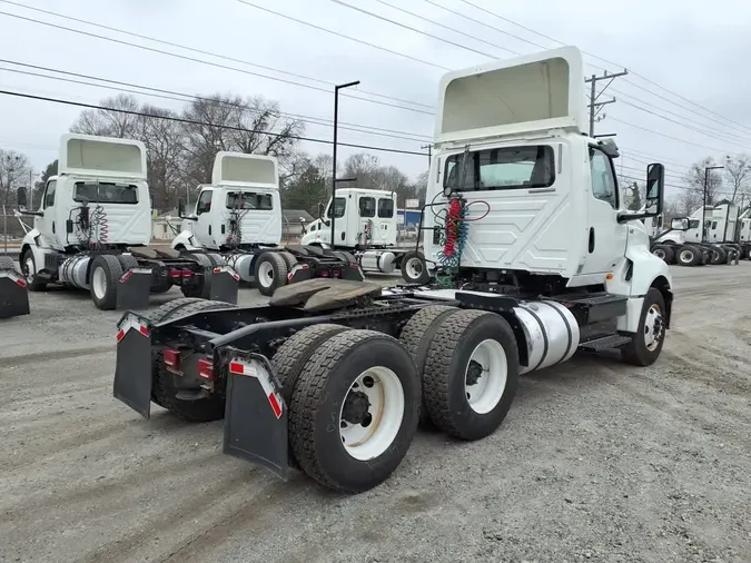 2018 NAVISTAR INTERNATIONAL LT625 DAYCAB T/A