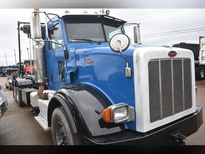 2013 PETERBILT 365