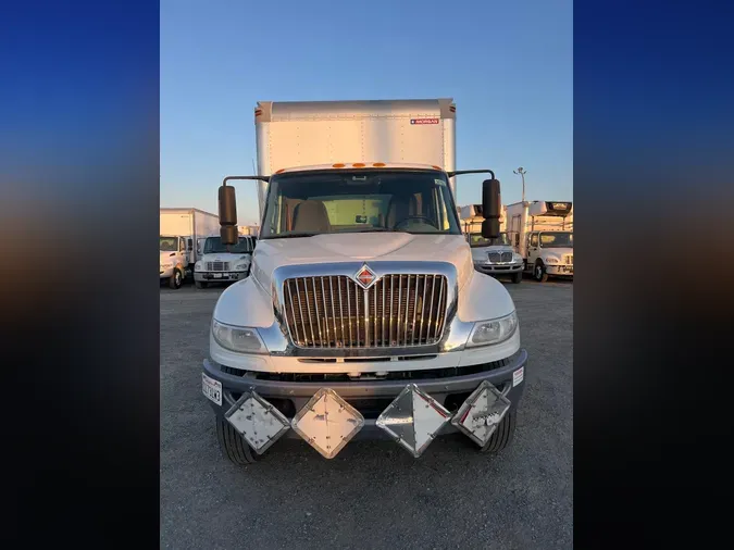 2019 NAVISTAR INTERNATIONAL 4300