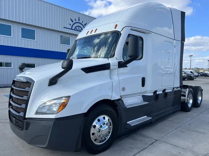 2020 Freightliner Cascadia 12668381d7e6bad77bada0c25a41583e1a9