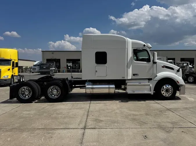 2022 Peterbilt 579683a0ec249c88ea03ab2a3b47ad5fad4