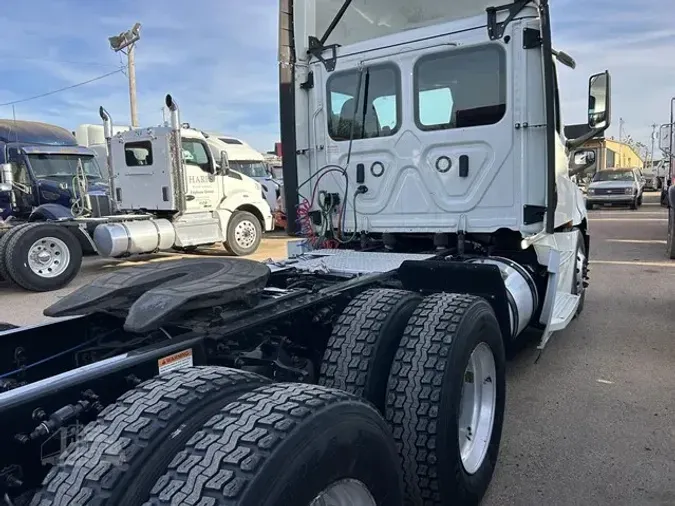2020 FREIGHTLINER CASCADIA 126683c5c1711237d2f748f65792b5bae01