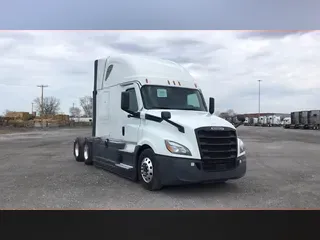 2022 Freightliner Cascadia 126