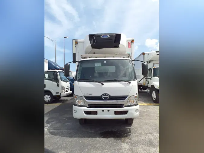 2019 HINO HINO 195
