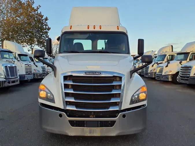 2019 FREIGHTLINER/MERCEDES NEW CASCADIA PX12664