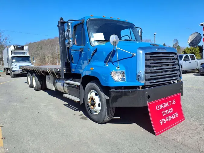 2019 FREIGHTLINER/MERCEDES M2-114SD TRUCK