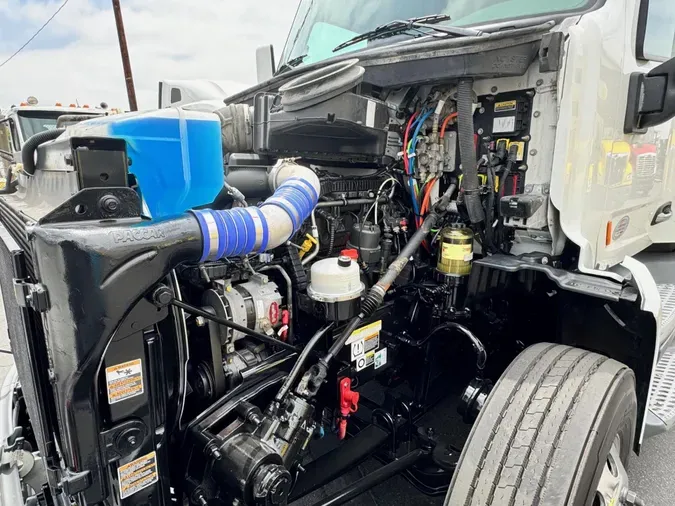2021 Peterbilt 579