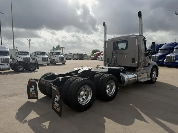 2020 Peterbilt 579