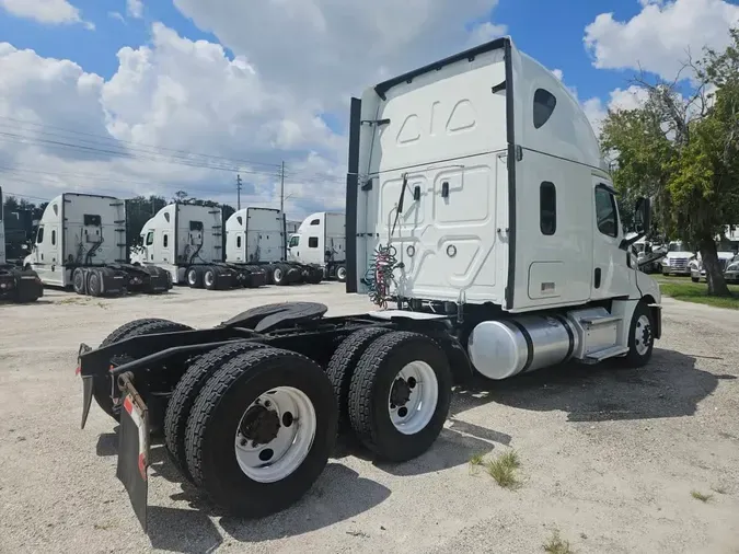 2020 FREIGHTLINER/MERCEDES NEW CASCADIA PX12664