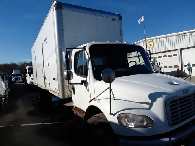 2018 FREIGHTLINER/MERCEDES M2 106