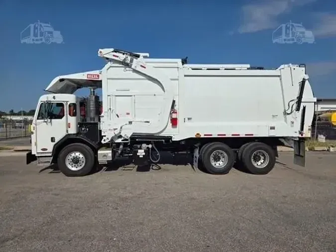 2025 PETERBILT 520