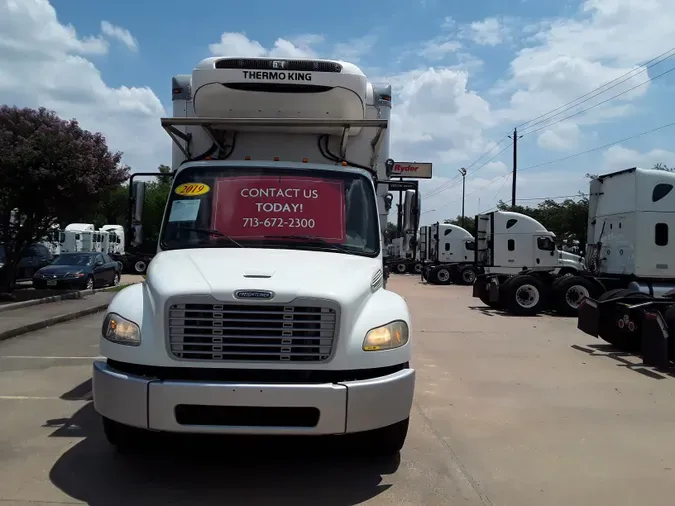 2019 FREIGHTLINER/MERCEDES M2 106