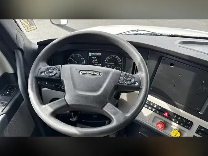 2020 FREIGHTLINER CA126