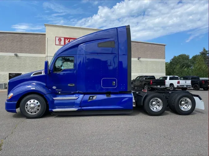 2021 Kenworth T680