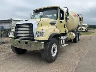 2016 FREIGHTLINER 114SD