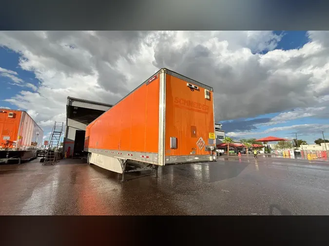 2015 Great Dane 685d2e704f5dab7ec24a7304020ed185