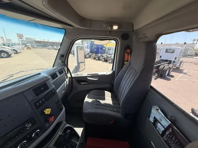 2018 Peterbilt 579685e58401085255633ab2a5fb2b743b5