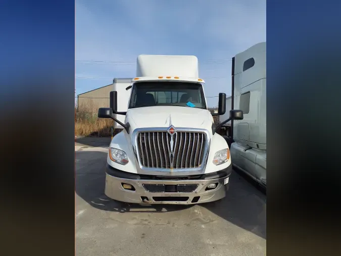 2019 NAVISTAR INTERNATIONAL LT625 DAYCAB T/A