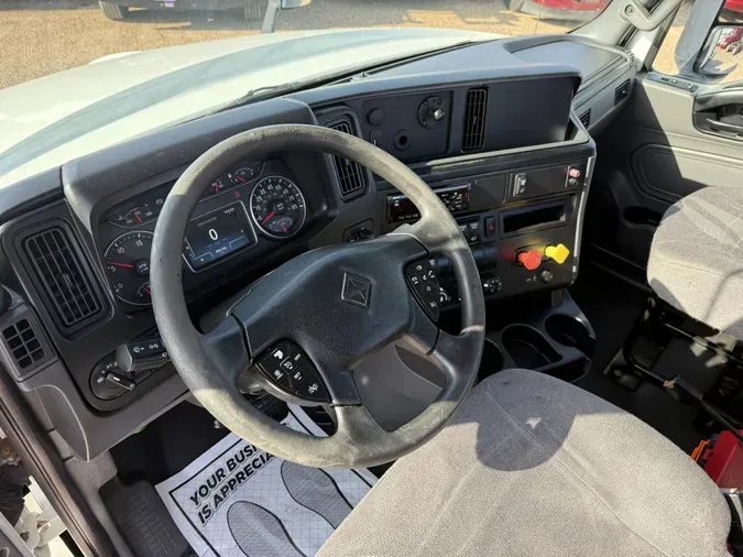 2020 International LT625